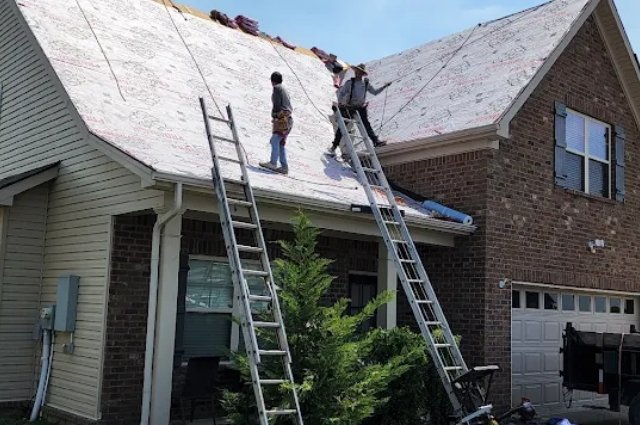 Top Factors That Affect Roof Replacement Costs in Franklin TN